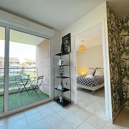 Jungle Cosy - Gare - Bus - Parking Gratuit - Wifi